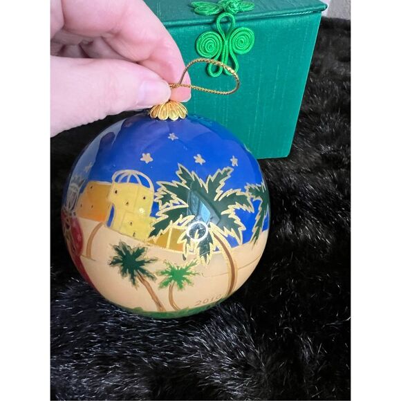 Li Bien Christmas Ornament 3 Wiseman Nativity Handpainted Box - Picture 6 of 7